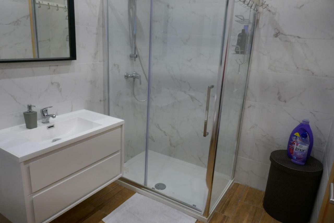 Calypso Court Apartment เมลลิฮา ภายนอก รูปภาพ