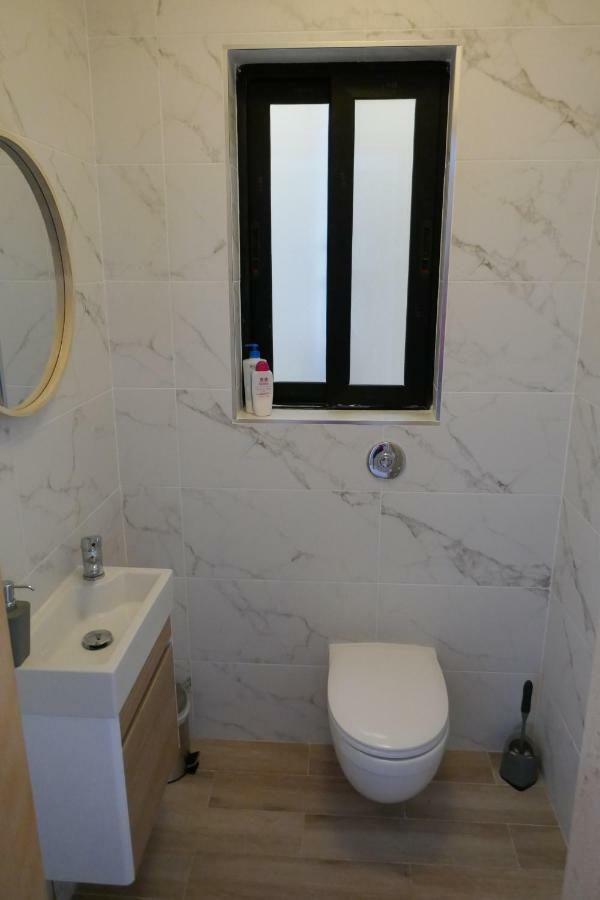 Calypso Court Apartment เมลลิฮา ภายนอก รูปภาพ